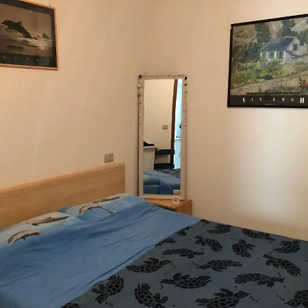 Curato Con Giardino Lägenhet