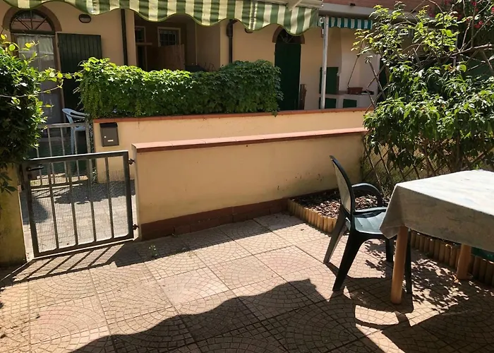 Curato Con Giardino Lägenhet